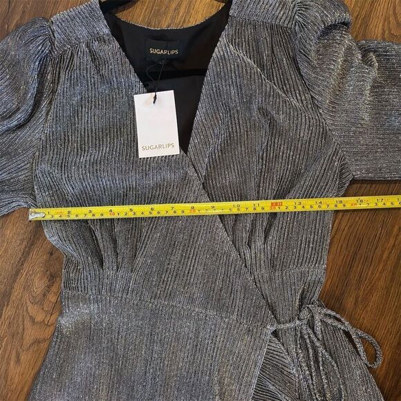 Sugarlips Women's Marly Shimmer Abelia Hi Low Wrap Dress size Small - Picture 15 of 16